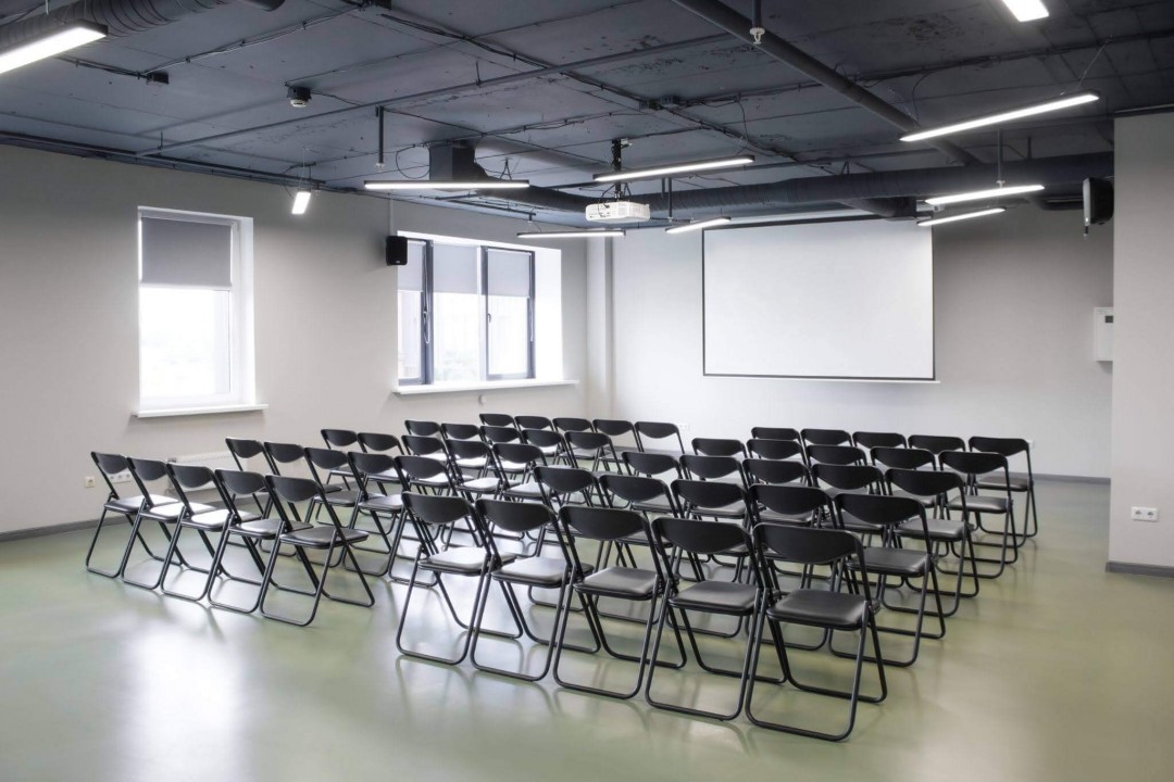 Briefing Space 1